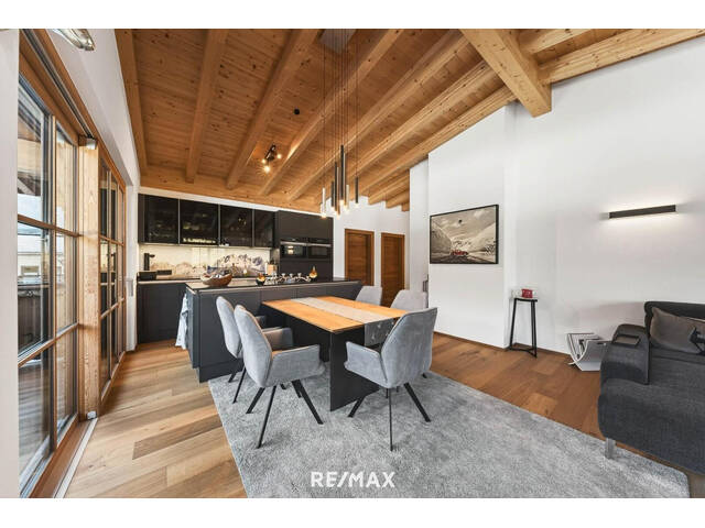 Immobilie in Kelchsau - Stilvolle Dachgeschosswohnung in Ruhelage mit Premium-Ausstattung - Bild 2