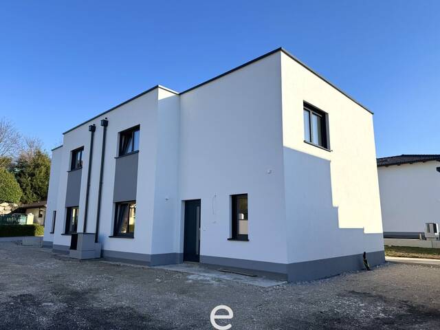 Immobilie in Laakirchen - Doppelhaushälfte TOP 9.2, belagsfertig In der Au in Laakirchen - sofort verfügbar! - Bild 0