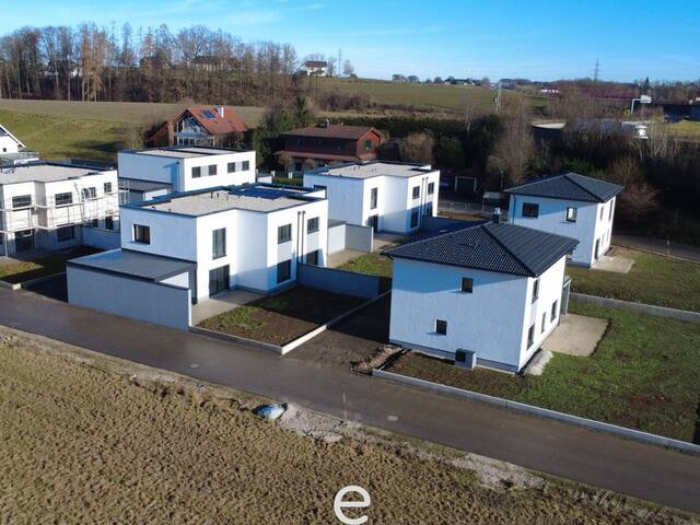 Immobilie in Laakirchen - Doppelhaushälfte TOP 9.2, belagsfertig In der Au in Laakirchen - sofort verfügbar! - Bild 2