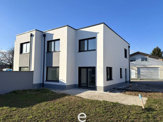 Immobilie in Laakirchen - Doppelhaushälfte TOP 10.1, belagsfertig In der Au in Laakirchen - sofort verfügbar! - Bild 1