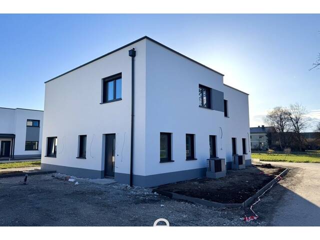 Immobilie in Laakirchen - Doppelhaushälfte TOP 10.1, belagsfertig In der Au in Laakirchen - sofort verfügbar! - Bild 3