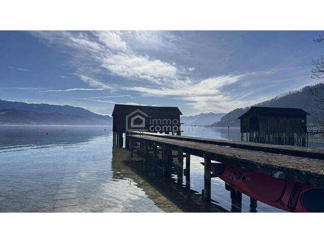 Immobilie in Seewalchen am Attersee - Wohnhaus mit Attersee-Seeblick und Seezugang in Litzlberg/Seewalchen, 2 Wohneinheiten. - Bild 1