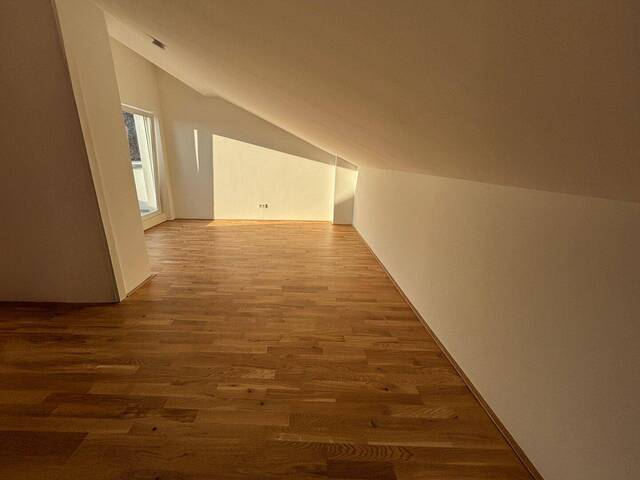 Immobilie in Attnang-Puchheim - Leistbare Neubau Doppelhäuser 128 m², Kauf ab nur € 1.505,- /Monat, hohe Förderung fix 1,5%/10 J., Galerie, Dachterrasse, Eigengarten, Einzelgarage - Bild 4