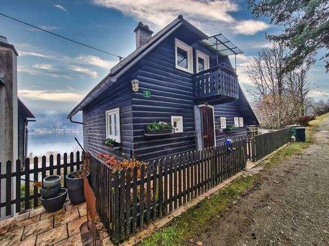 Immobilie in Sattendorf - Verträumtes Häuschen - ein Juwel mit grandiosem Seeblick - Bild 2