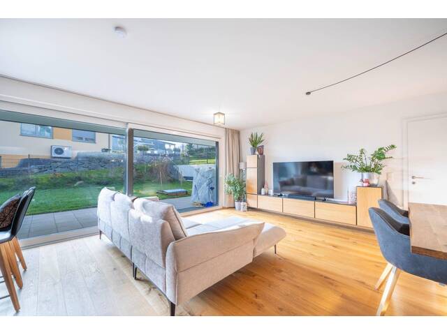 Immobilie in Schörfling - Seltene Gelegenheit - neuwertige, in kleinem Baukörper befindliche Gartenwohnung in Schörfling am Attersee - Bild 1