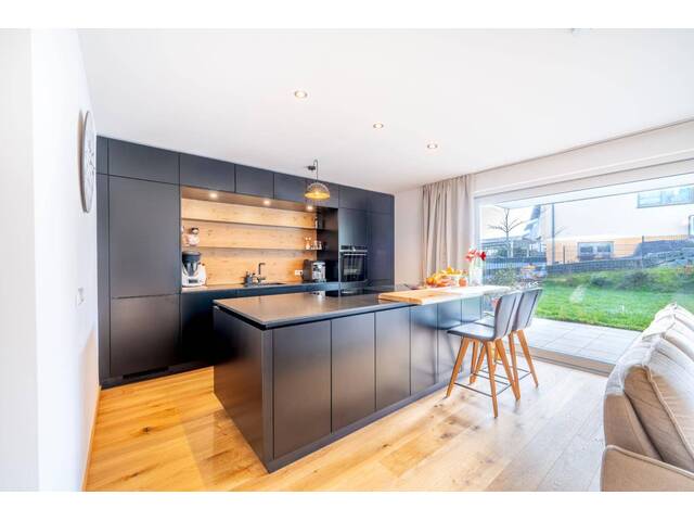 Immobilie in Schörfling - Seltene Gelegenheit - neuwertige, in kleinem Baukörper befindliche Gartenwohnung in Schörfling am Attersee - Bild 3