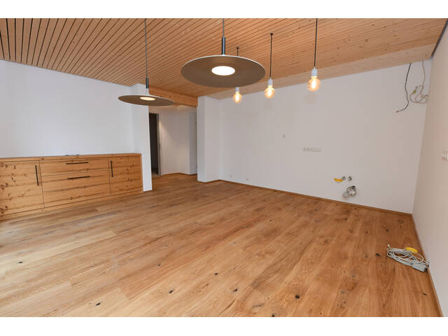 Immobilie in Hittisau - Stilvolle 2-Zimmer-Wohnung mit großzügigem Garten im Herzen des Bregenzerwaldes - Bild 3