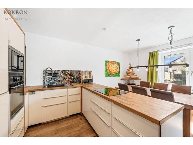 Immobilie in Langenschönbichl - Großzügig - Geräumig - Individuell ! DIE Immobilie, die für Sie alle Stückerln spielen kann. - Bild 1