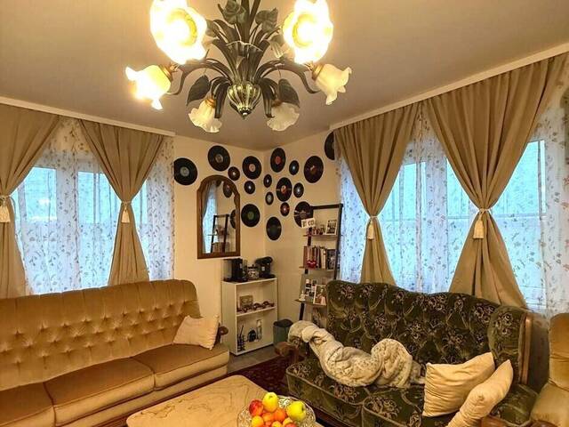 Immobilie in Burgkirchen - Dein neuer Lieblingsplatz: Balkon, Sonne und traumhafter Ausblick! - Bild 0