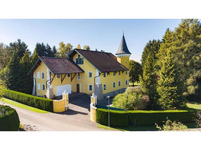 Immobilie in Moosdorf - Märchenhafte Familien-Villa trifft naturnahe Idylle - urbane Erreichbarkeit von Salzburg & Braunau - Bild 1