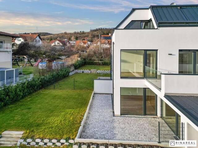 Immobilie in Eisenstadt - FÜR ANLEGER | VERMIETETE, wunderschöne, moderne & lichtdurchflutete Doppelhaushälfte | 5 Zimmer - ca. 143 m² | AHORNGASSE - St. Georgen, Eisenstadt - Bild 0