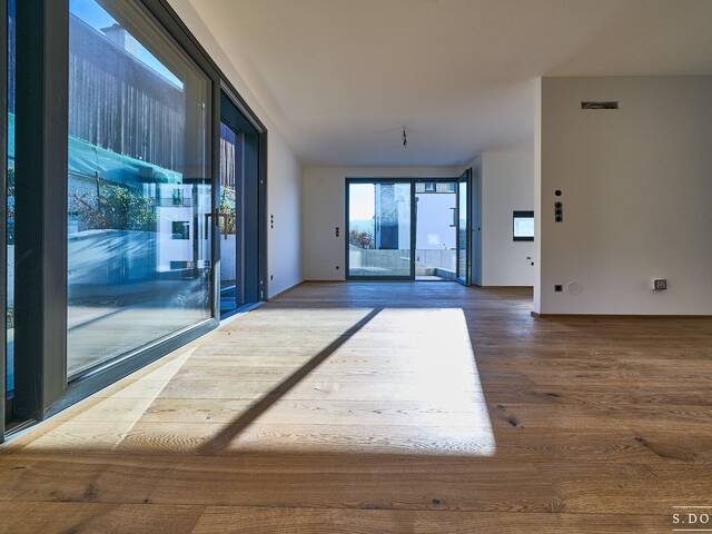 Immobilie in Klosterneuburg - NEU! • Ziegelmassiv • Garten + Terrasse • Keller • PKW inkl. - Bild 0