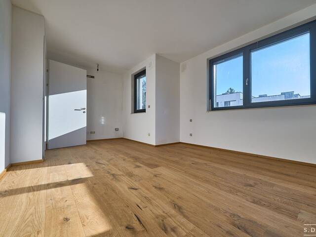 Immobilie in Klosterneuburg - NEU! • Ziegelmassiv • Garten + Terrasse • Keller • PKW inkl. - Bild 0