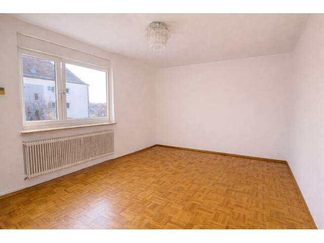 Immobilie in Braunau am Inn - Talstraße 5: ???????Helle 3,5-Zimmer-Wohnung mit sonnigem Balkon in Braunau. - Bild 3