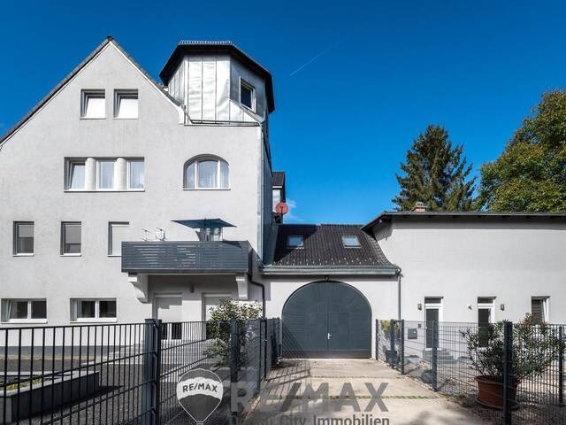 Immobilie in Pressbaum - Wohnen mit Turmzimmer in historischer Villa in Pressbaum - Bild 0