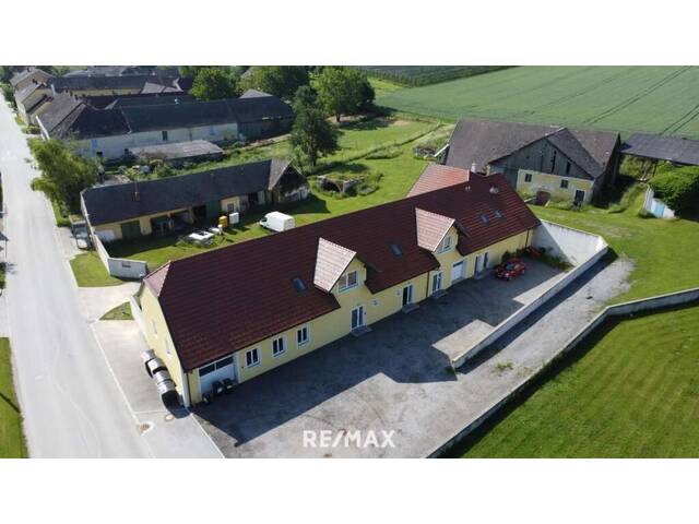 Immobilie in Sasendorf - Großzügige Liegenschaft vereint Wohnen, Arbeiten und Entwickeln - Bild 0