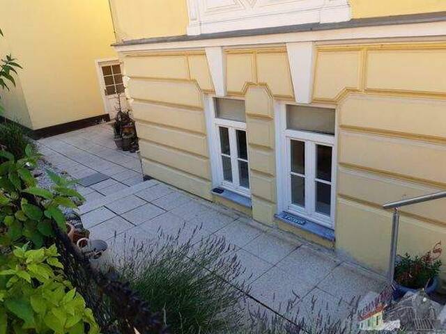 Immobilie in Berndorf - Stilvolle Jugendstilvilla mit Pool & großem Gartenanteil - Hausanteil in Berndorf (Bezirk Baden) zu kaufen - Bild 4