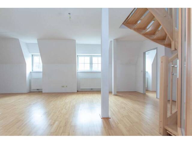 Immobilie in Gresten - Ihr neues Zuhause in Gresten - Sonnige 3-Zimmer-Maisonette-Wohnung mit Galeriecharakter - Bild 2