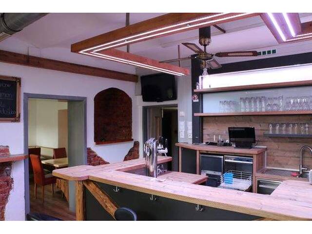 Immobilie in Villach - Wohn- und Geschäftshaus / Gasthaus, Gastgarten & Vermietungspotenzial - Bild 2