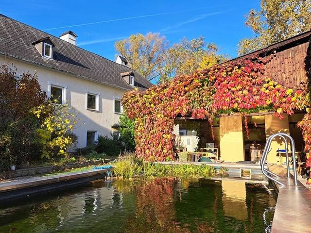 Immobilie in Tribuswinkel - Beindruckender HAUSANTEIL/ im WE - Altehrwürdiges Ambiente - in Tribuswinkel/ Baden bei Wien - eigene Terrasse & Grünfläche - Poolmitbenützung! - Bild 0