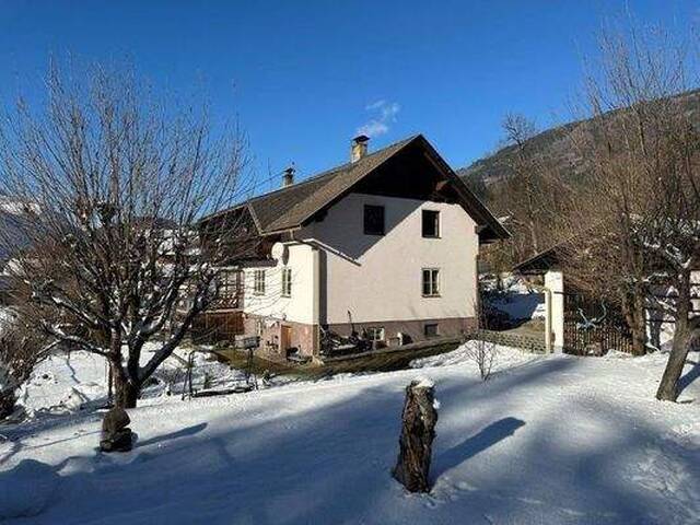 Immobilie in Irschen - Kleines Wohnhaus mit Garage und Garten nur 25km von Lienz entfernt zu verkaufen! - Bild 0