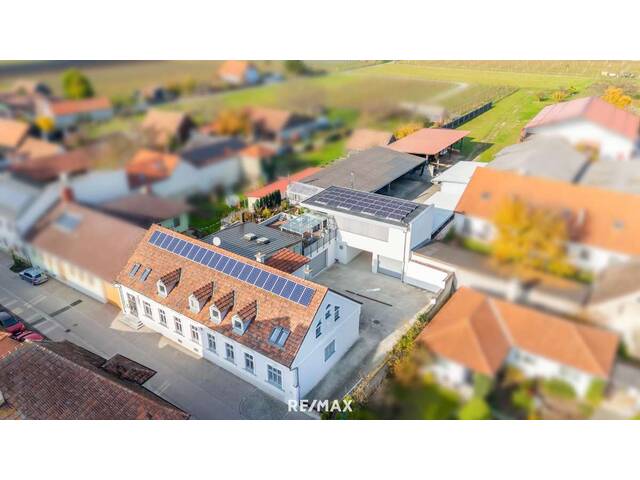 Immobilie in Engabrunn - Viel Platz, einzigartige Nutzungsmöglichkeiten & großes Grundstück - vielseitiges Wohnhaus in Engabrunn - Bild 3