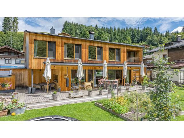 Immobilie in Fieberbrunn - Modernes & exklusives Einfamilienhaus in zentraler Lage - Bild 1