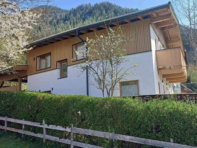 Immobilie in St. Johann in Tirol - Traumhaftes Einfamilienhaus in Top-Aussichtslage - Baujahr 2022 - Nähe St. Johann in Tirol - Bild 0