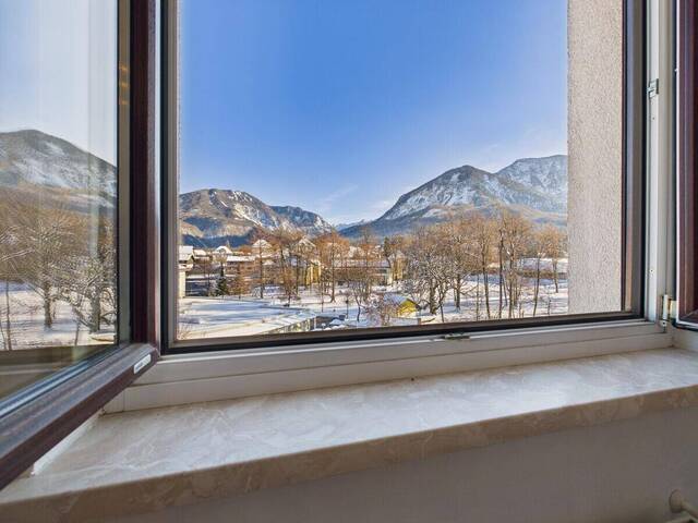 Immobilie in Ferlach - Gepflegte 4-Zimmer-Wohnung mit Lift, Balkon und Stellplatz im Herzen von Ferlach - Bild 1