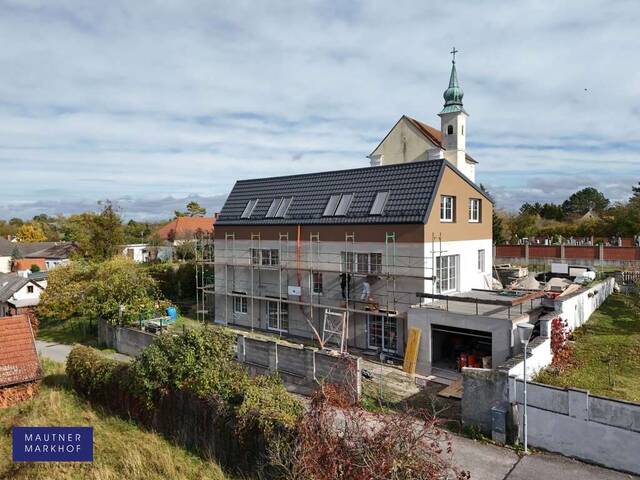 Immobilie in Regelsbrunn - Doppelhaushälfte in Regelsbrunn am Nationalpark Donauauen - perfekter Schnellbahnanbindung - Wohnungseigentum in Vorbereitung! - Bild 1