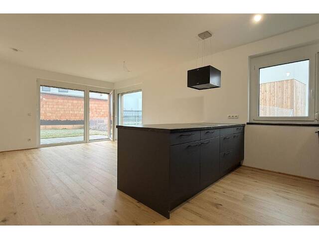 Immobilie in Altenburg - Bezugsfertig I ca. 100m² Garten I Stellplätze vor der Tür I Luftwärmepumpe I Mietkaufoption - Bild 3