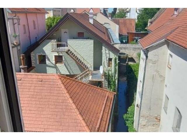 Immobilie in Braunau am Inn - Schöne 3-Zimmer Eigentumswohnung im Zentrum von Braunau - Bild 4