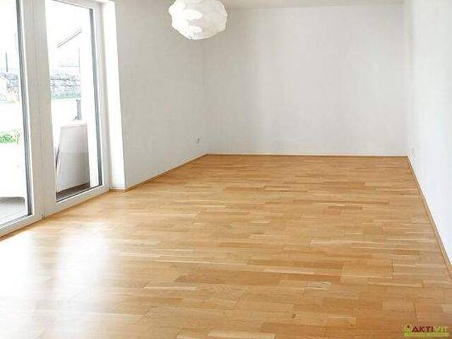 Immobilie in Eggelsberg - Neuwertige 2-Zimmer-Neubauwohnung mit Eigengarten in Eggelsberg. - Bild 0