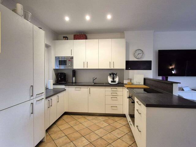 Immobilie in Sieghartskirchen - SCHÖNES FAMILIENHAUS IN SONNIGER LAGE MIT POOL UND GARAGE - Bild 1