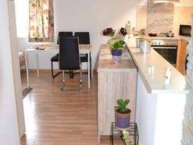 Immobilie in Latschach - Moderne neuwertige Ferienwohnung in Latschach: 71m², vollmöbliert mit Terrasse & KfZ-Stellplatz! - Bild 2