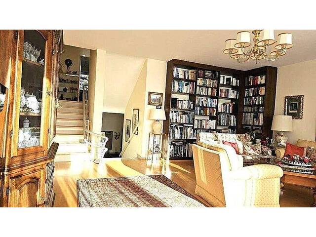 Immobilie in Purkersdorf - Elegante Maisonette mit großer Terrasse und Garage im Zentrum von Purkersdorf - Bild 2