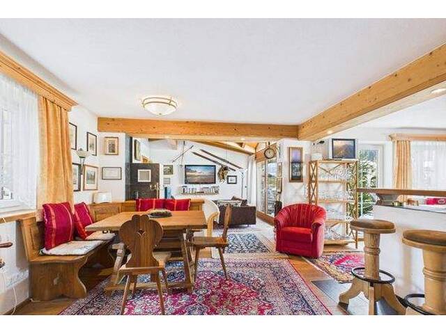 Immobilie in Kirchberg in Tirol - Gemütliches Einfamilienhaus in zentraler, ruhiger und sonniger Lage mit Bergblick - Bild 3