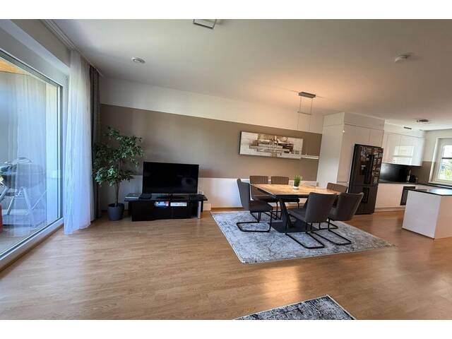 Immobilie in Krems an der Donau - Privat Verkauf!! Modernes Zuhause mit Herz - teilmöbliertes Eckreihenhaus mit Gartenidylle in Krems - Bild 3