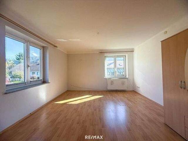 Immobilie in Hönigsberg - *** Investmentchance in Hönigsberg: Zinshaus mit 6 Wohnungen mit TOP Rendite *** - Bild 2