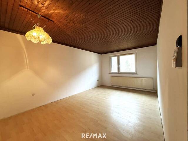 Immobilie in Mürzzuschlag - Helle 4-Zimmer-Wohnung im 3. OG, in beliebter Wohnlage - Grüne Insel - Bild 3