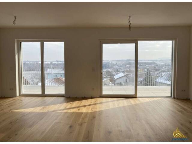 Immobilie in Hofkirchen im Traunkreis - 4-Zimmer-Penthouse-Wohnung mit unverbaubarem Weitblick & Dachterrasse - Hofkirchen | Neubau | Provisionsfrei | TOP 12 - Bild 2