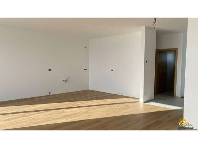 Immobilie in Hofkirchen im Traunkreis - 4-Zimmer-Penthouse-Wohnung mit unverbaubarem Weitblick & Dachterrasse - Hofkirchen | Neubau | Provisionsfrei | TOP 12 - Bild 4