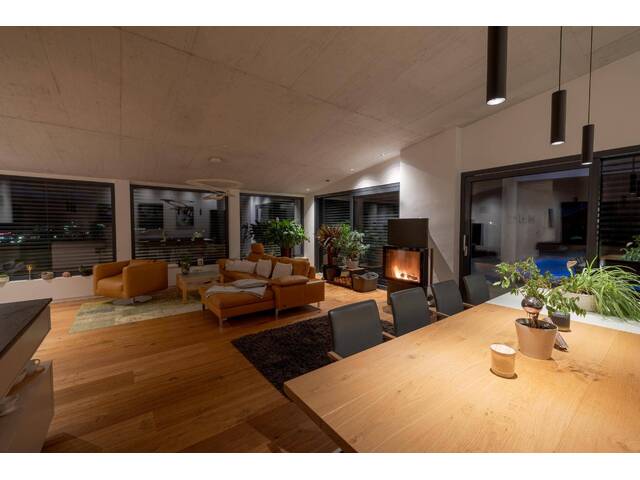 Immobilie in Bischofshofen - EXKLUSIVES PENTHOUSE MIT POOL, SAUNA UND PRIVATEM LIFTZUGANG - Bild 0