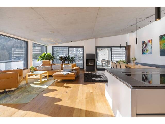 Immobilie in Bischofshofen - EXKLUSIVES PENTHOUSE MIT POOL, SAUNA UND PRIVATEM LIFTZUGANG - Bild 3