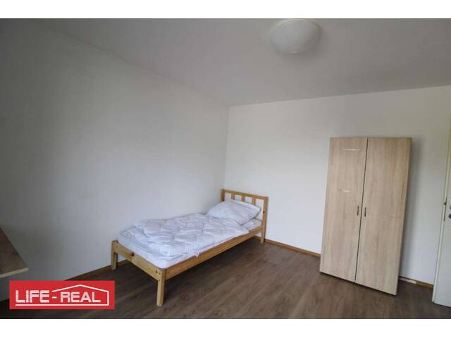 Immobilie in Freistadt - Investitionsmöglichkeit mit Entwicklungspotential - Zwei vermietete Arbeiterquartiere und Betriebsbaugrund mit hoher Rendite! - Bild 1