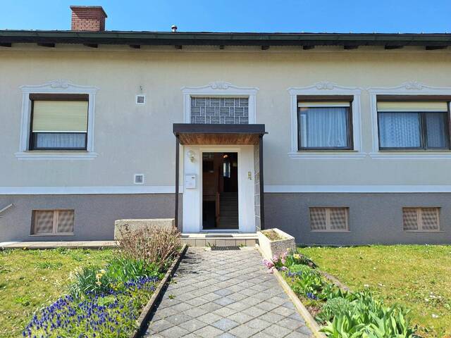 Immobilie in Ollersdorf im Burgenland - Wohlfühl-Bungalow mit Therme & Golf vor der Haustür - Bild 2