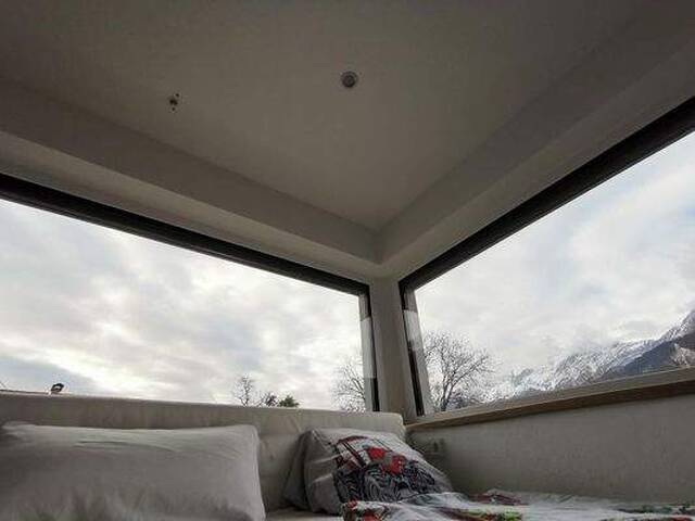 Immobilie in Oberhofen im Inntal - Traumlage mit großer Garage, Garten, Panoramaterrasse - Bild 2