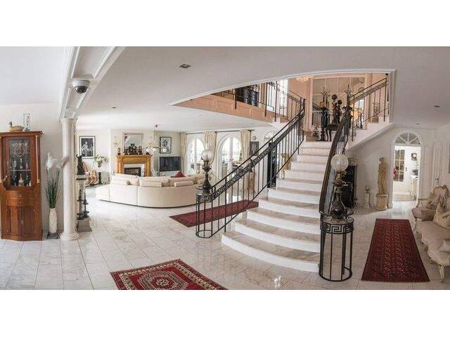 Immobilie in Pertisau - PERTISAU AM ACHENSEE - Luxus pur: Stilvolle Villa mit atemberaubenden Ausblick auf die Tiroler Bergwelt zum Verkauf - Bild 4