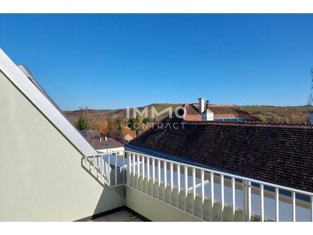 Immobilie in Ulrichskirchen - Exklusiver Blick in die Weinberge - DG-Terrassen-Trau + inklusive Garagenstellplatz - Bild 3