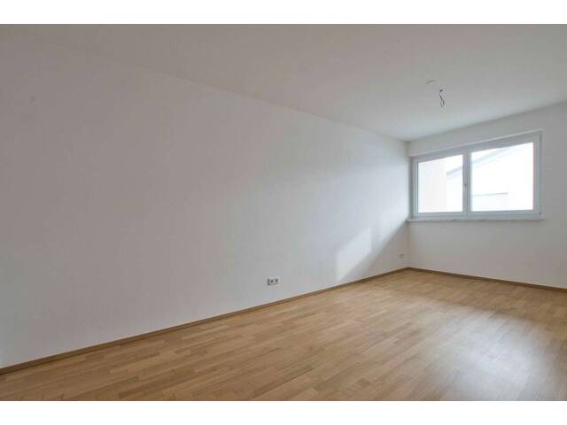 Immobilie in Oberhofen - Sonnige Traumwohnung nahe Irrsee – modern, großzügig & top gelegen - Bild 4